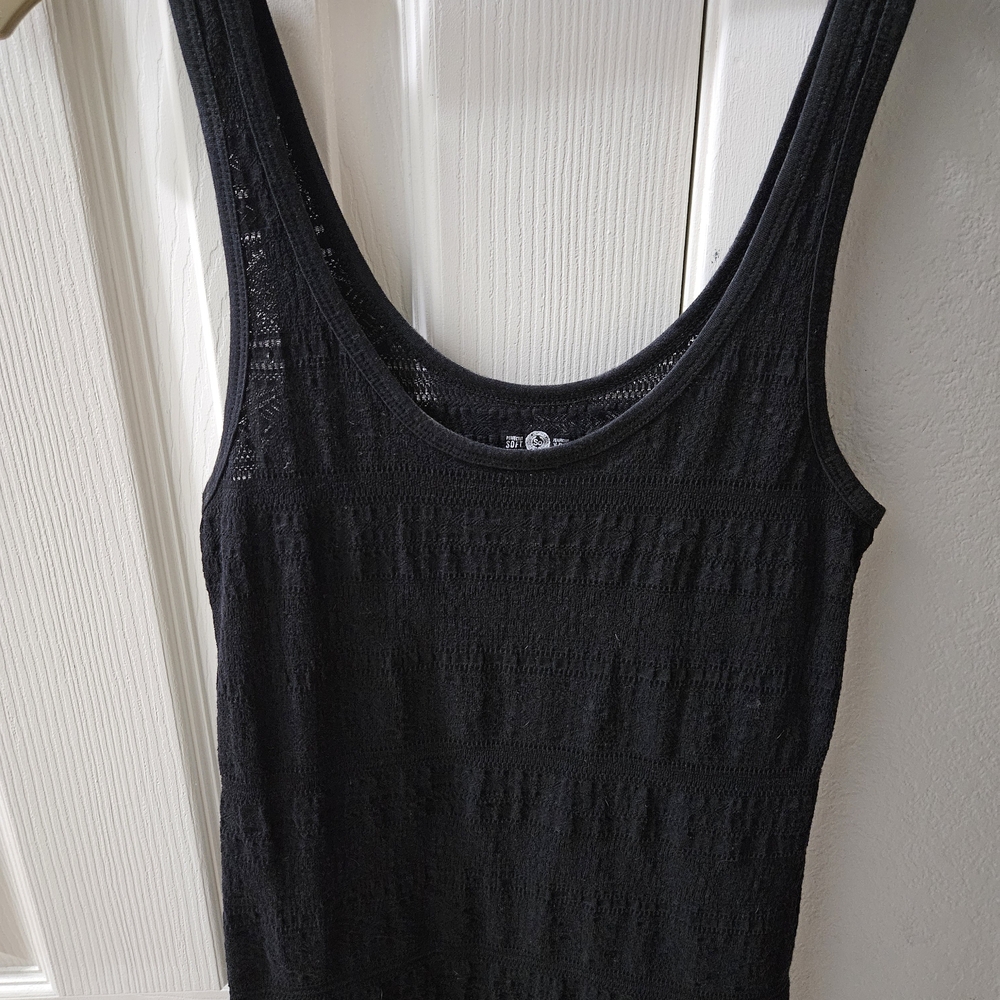 Elegant Black Lace Tank Top